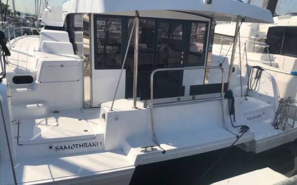 Bali Catspace Samothraki 1 Lefkas main port
