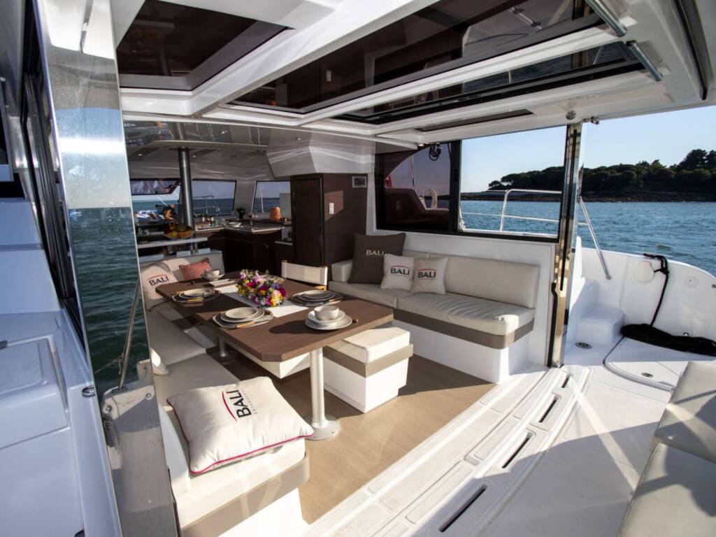 Catamaran Bali Catspace Orca