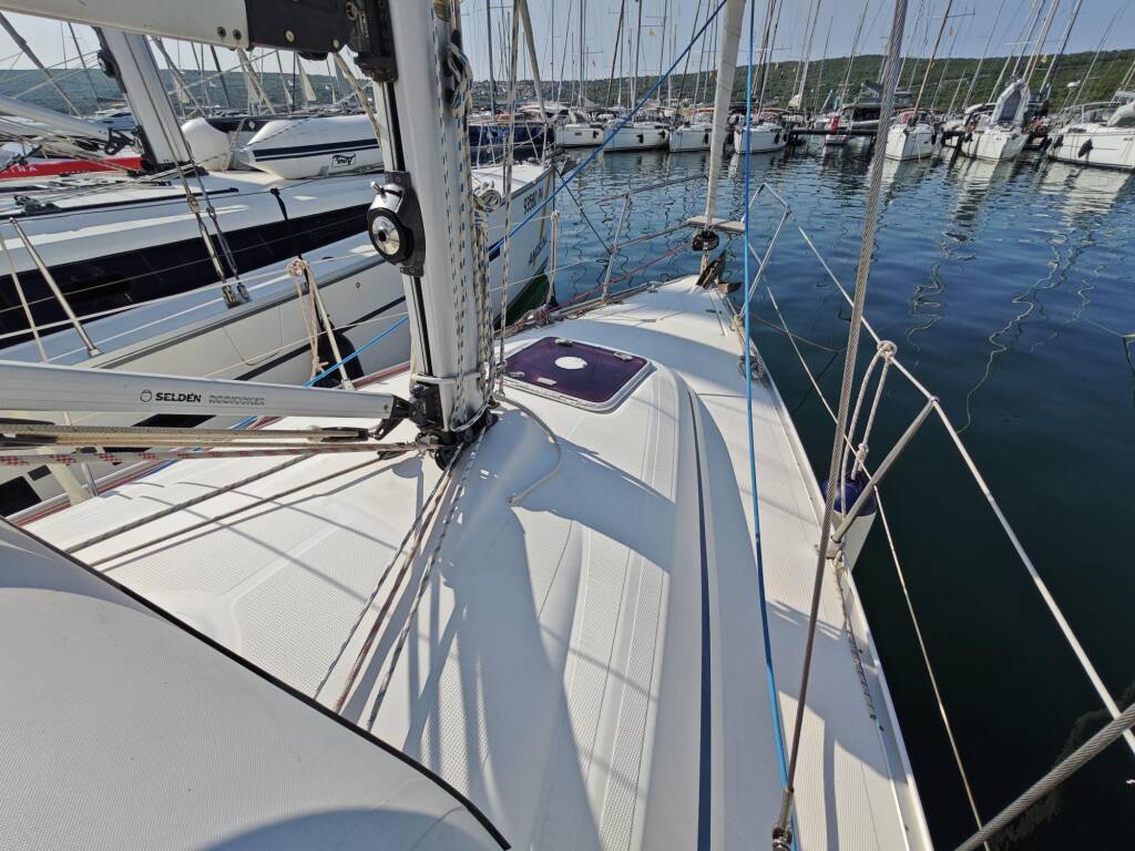 Sailing yacht Bavaria 30 Cruiser Mila
