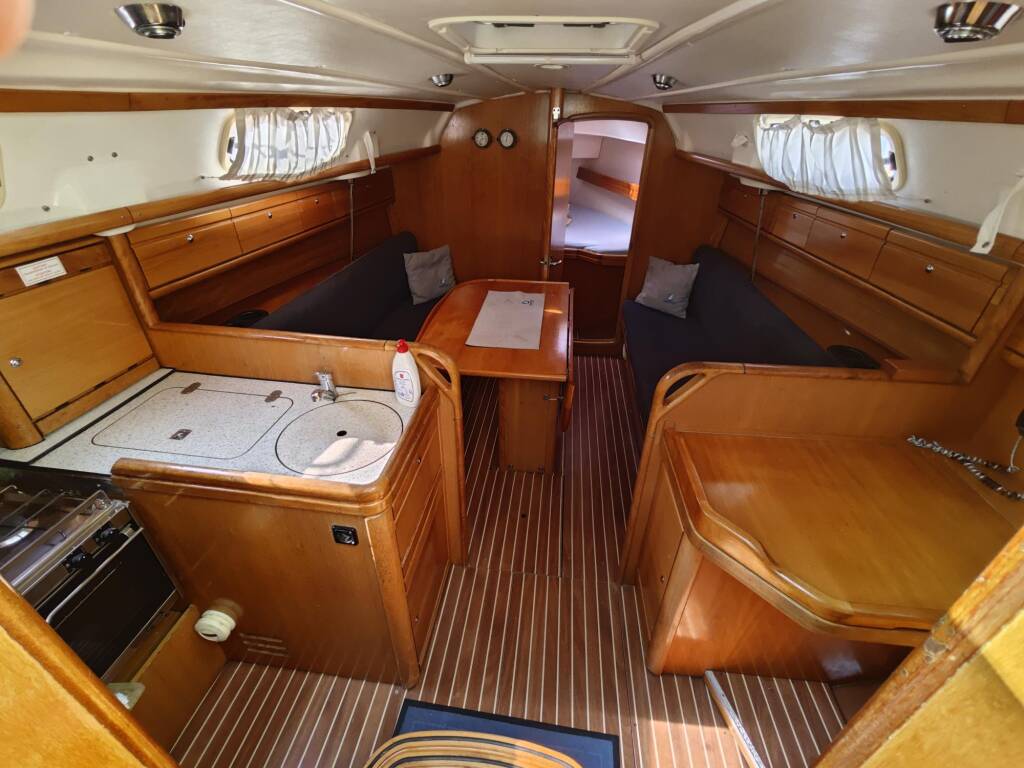 Sailing yacht Bavaria 30 Cruiser Mila