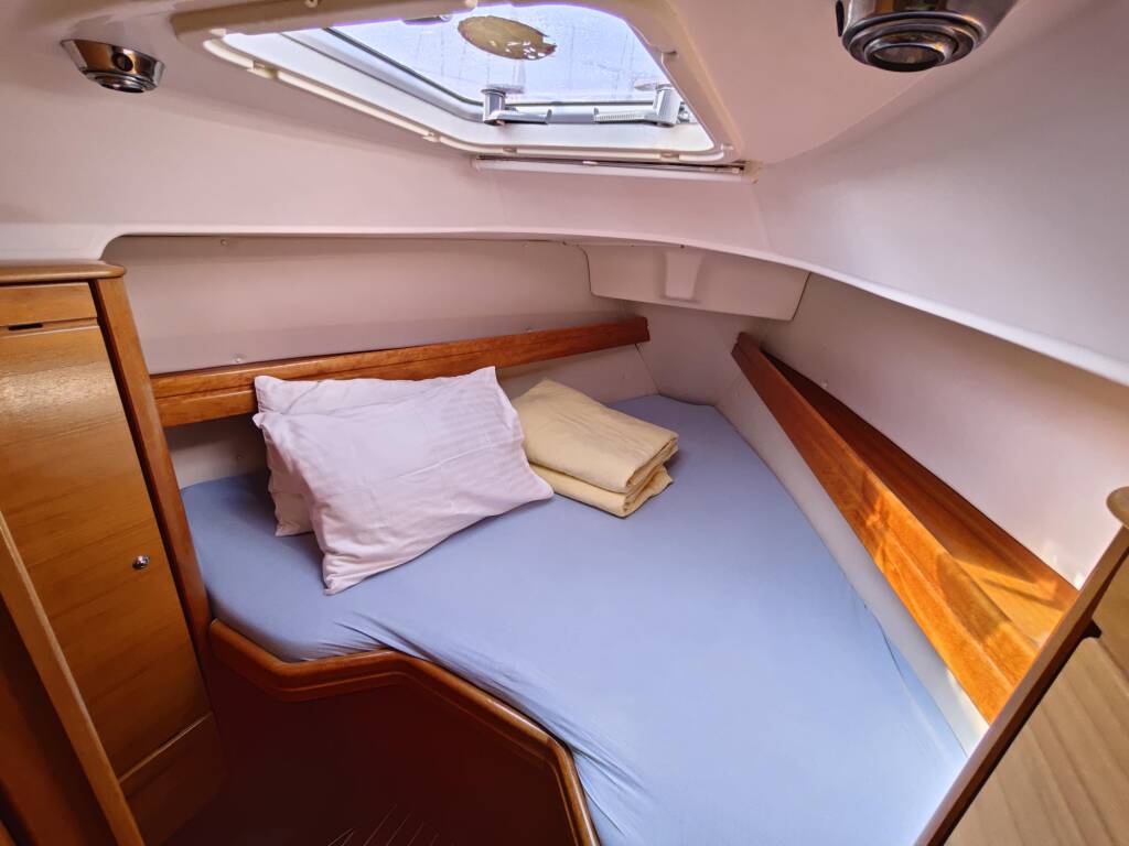 Sailing yacht Bavaria 30 Cruiser Mila