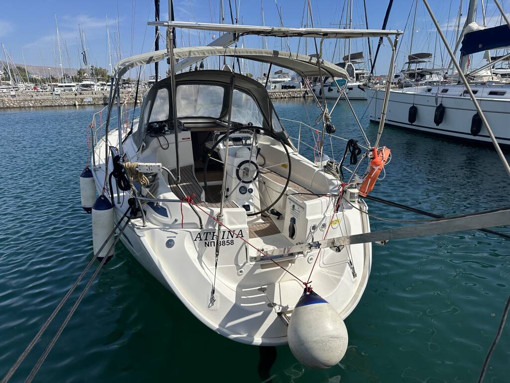 Sailing yacht Bavaria 32 Cruiser Athina
