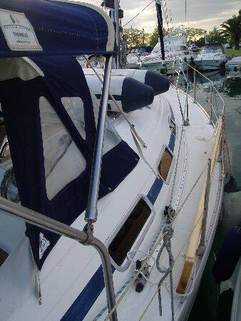 Sailing yacht Bavaria 32 Cruiser Athina