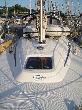 Sailing yacht Bavaria 32 Cruiser Athina