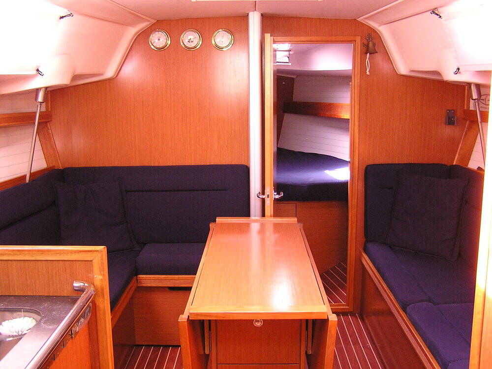 Segelyachten Bavaria 35 Cruiser Alba