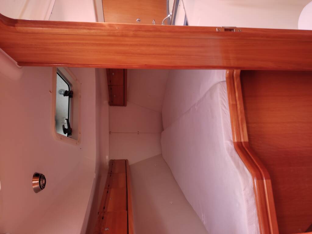 Sailing yacht Bavaria 37 Cruiser Paula