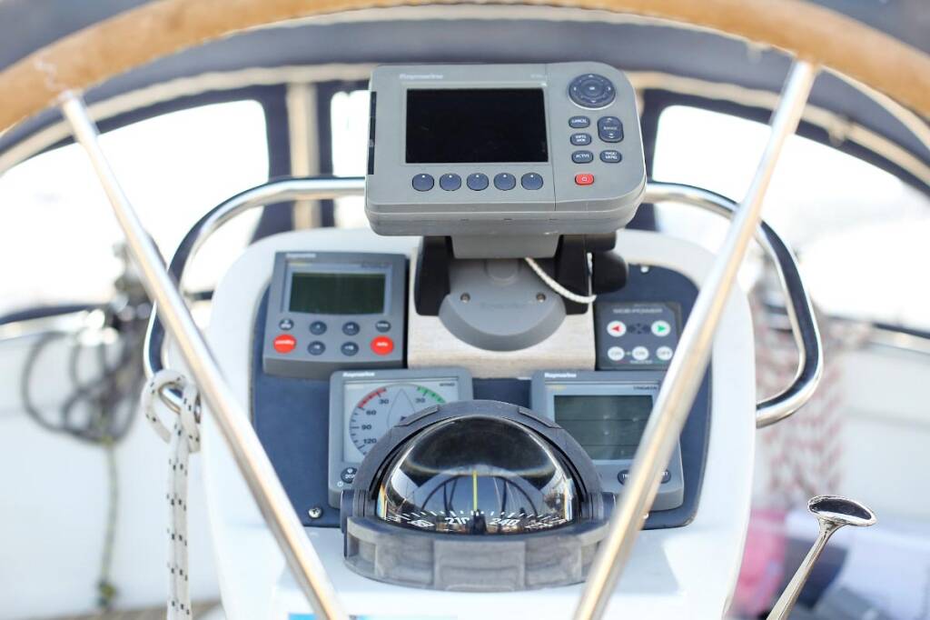 Segelyachten Bavaria 38 Carry on
