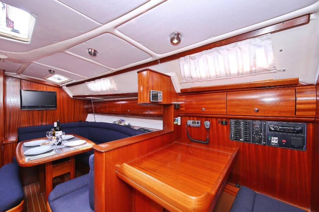 Segelyachten Bavaria 38 Carry on