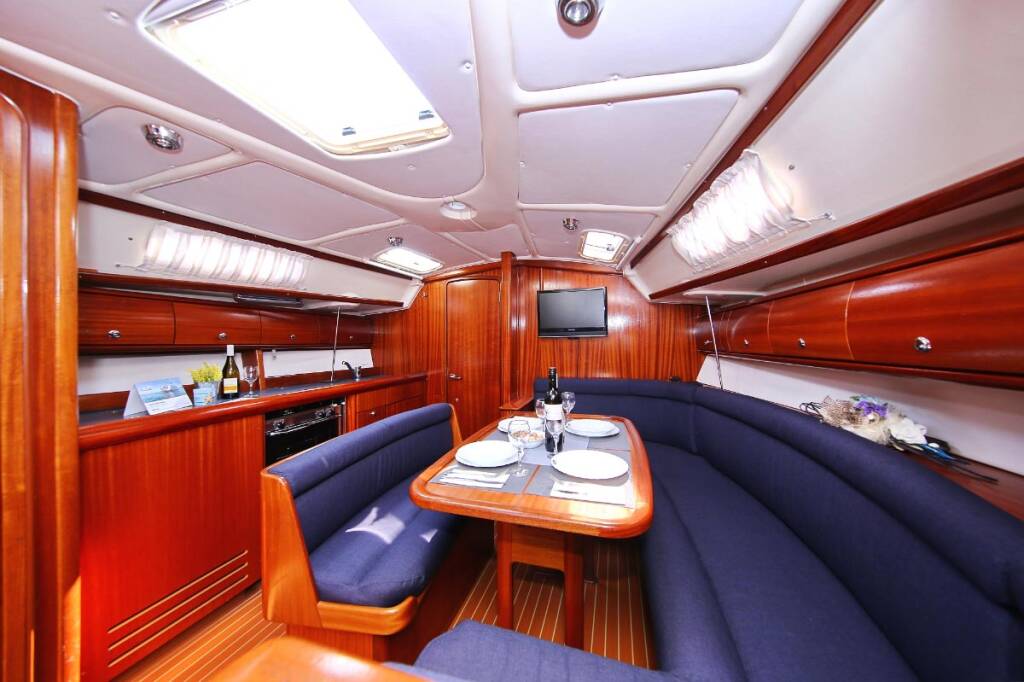 Segelyachten Bavaria 38 Carry on