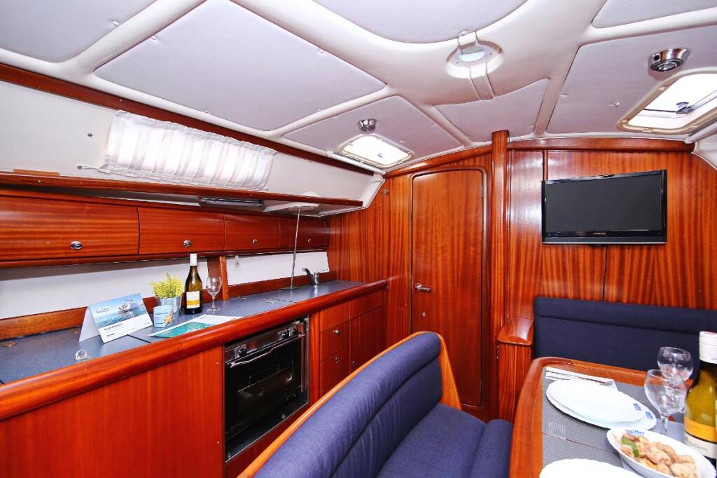 Segelyachten Bavaria 38 Carry on