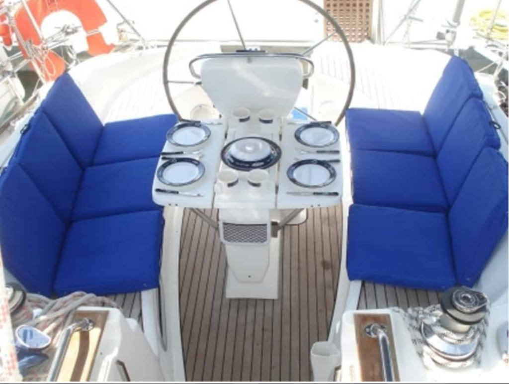 Sailing yacht Bavaria 38 Noelle