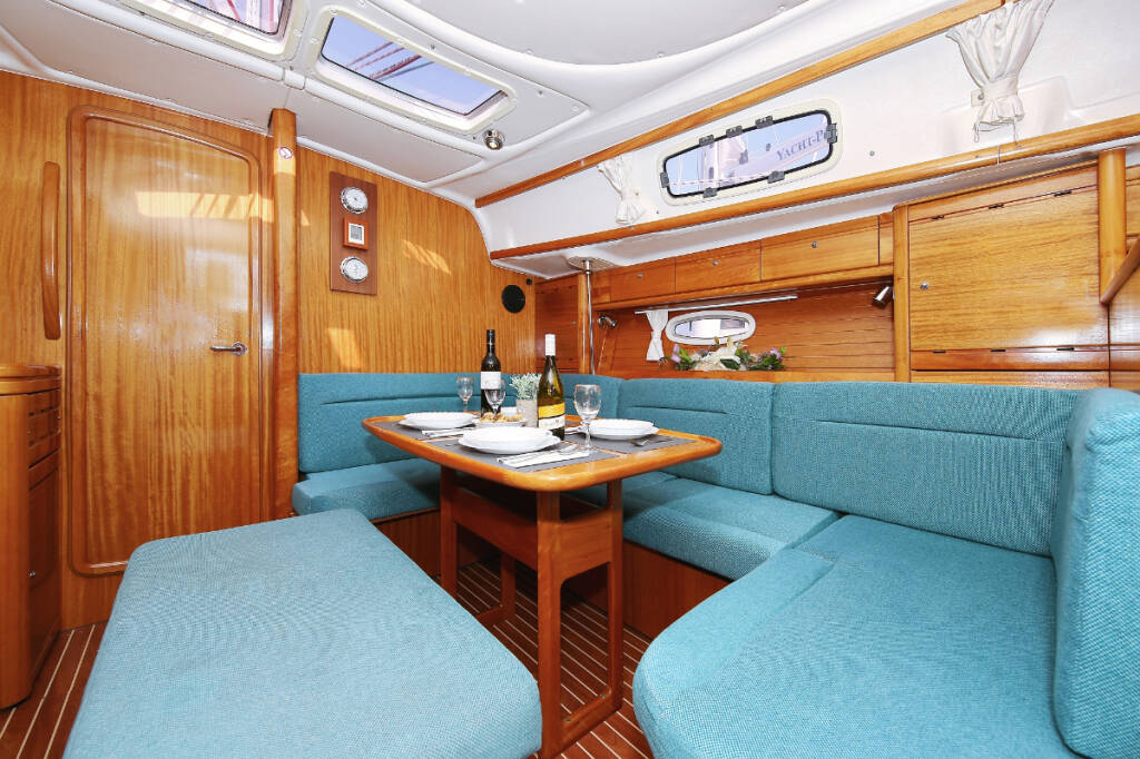 Segelyachten Bavaria 39 Cruiser 