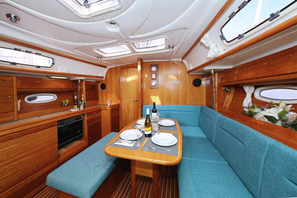 Segelyachten Bavaria 39 Cruiser 
