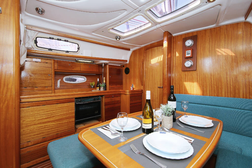Segelyachten Bavaria 39 Cruiser 