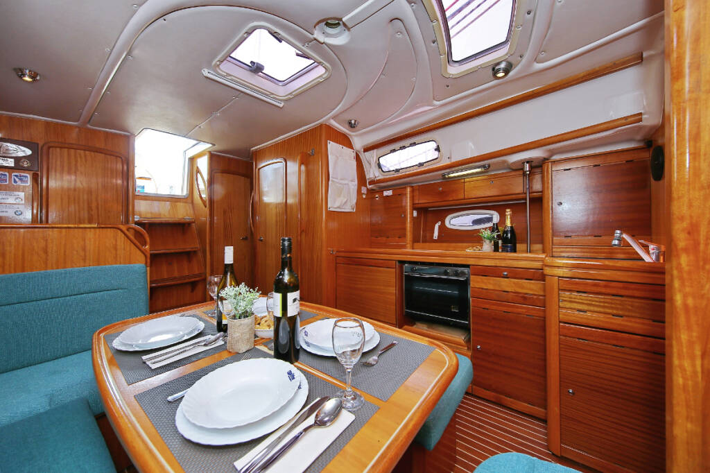 Segelyachten Bavaria 39 Cruiser 