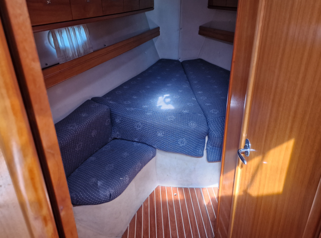Sailing yacht Bavaria 39 Cruiser Eleni