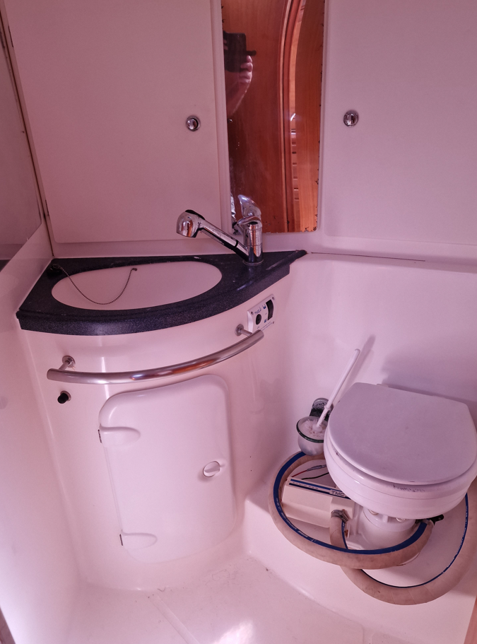 Sailing yacht Bavaria 39 Cruiser Eleni