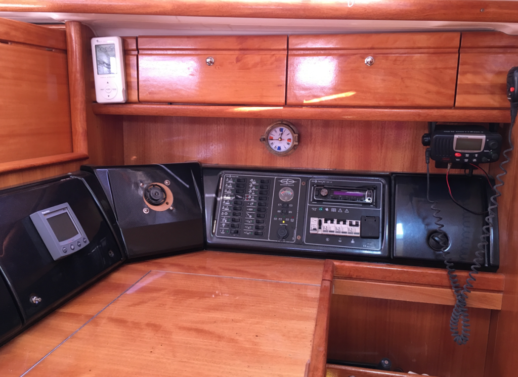 Sailing yacht Bavaria 39 Cruiser Eleni