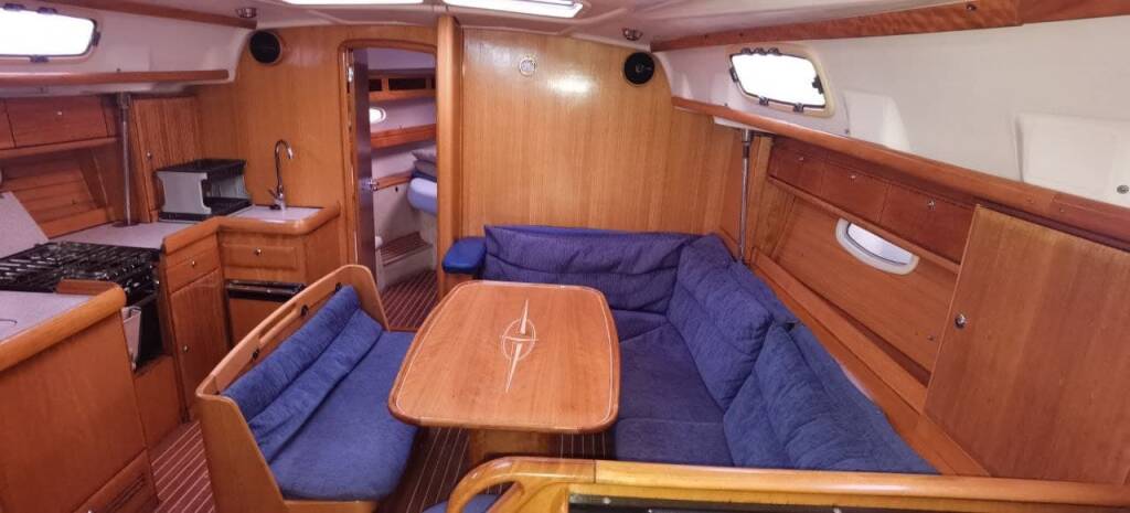 Sailing yacht Bavaria 42 Cruiser ECONOMY