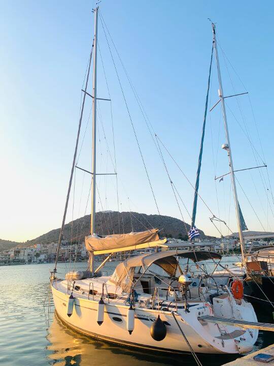 Segelyachten Bavaria 42 Cruiser Okeanis
