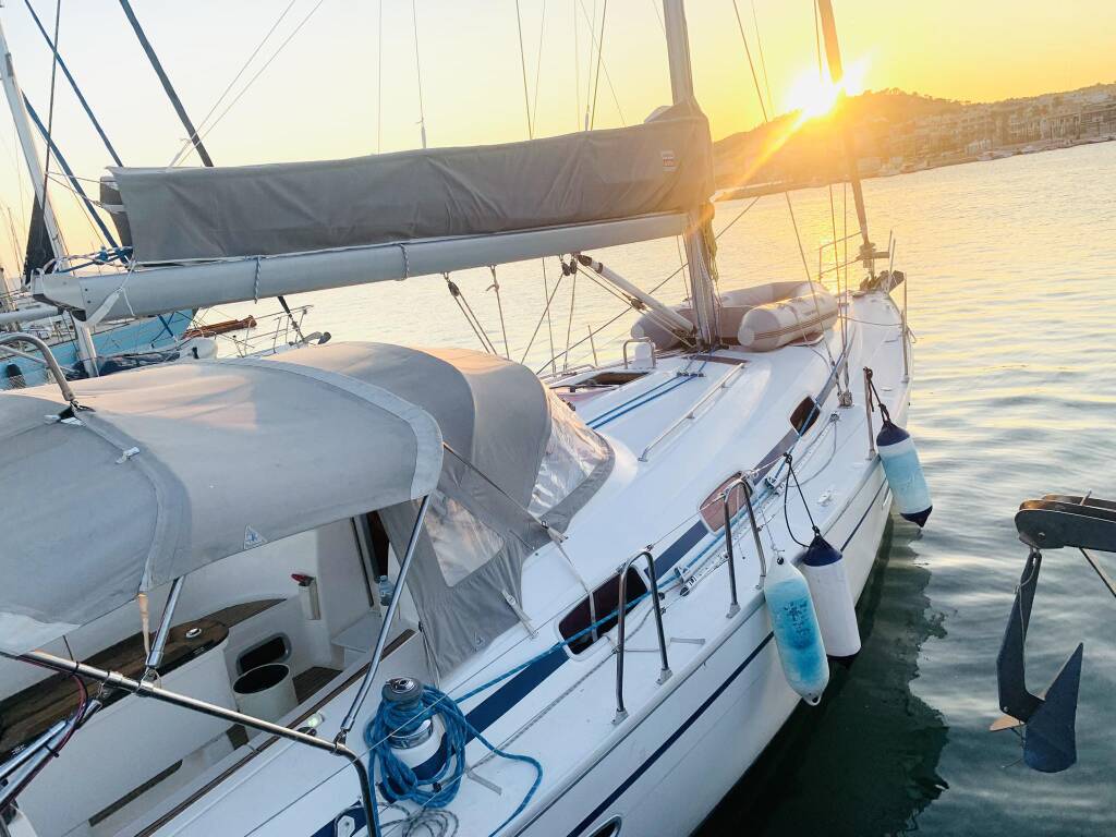 Segelyachten Bavaria 42 Cruiser Okeanis