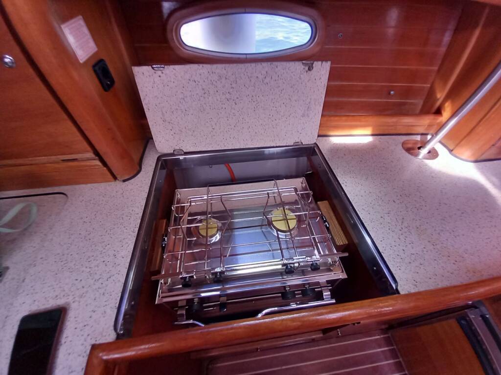 Segelyachten Bavaria 42 Cruiser Okeanis