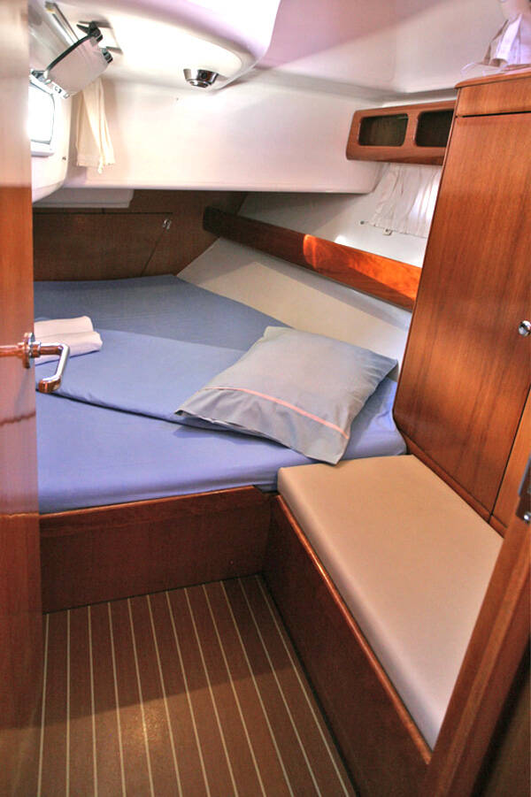 Segelyachten Bavaria 42 Cruiser Iraklis