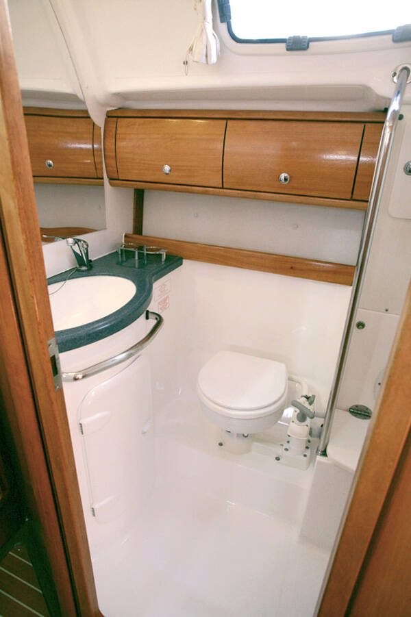 Segelyachten Bavaria 42 Cruiser Iraklis