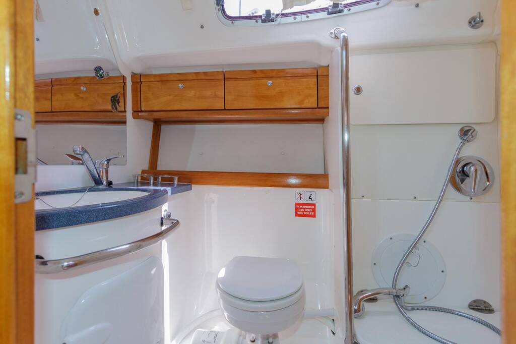 Segelyachten Bavaria 42 Cruiser Lady Clam