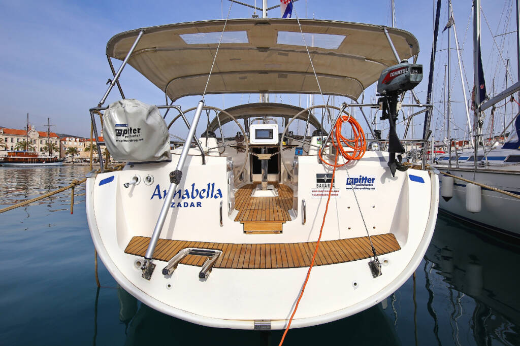 Sailing yacht Bavaria 43 Cruiser 