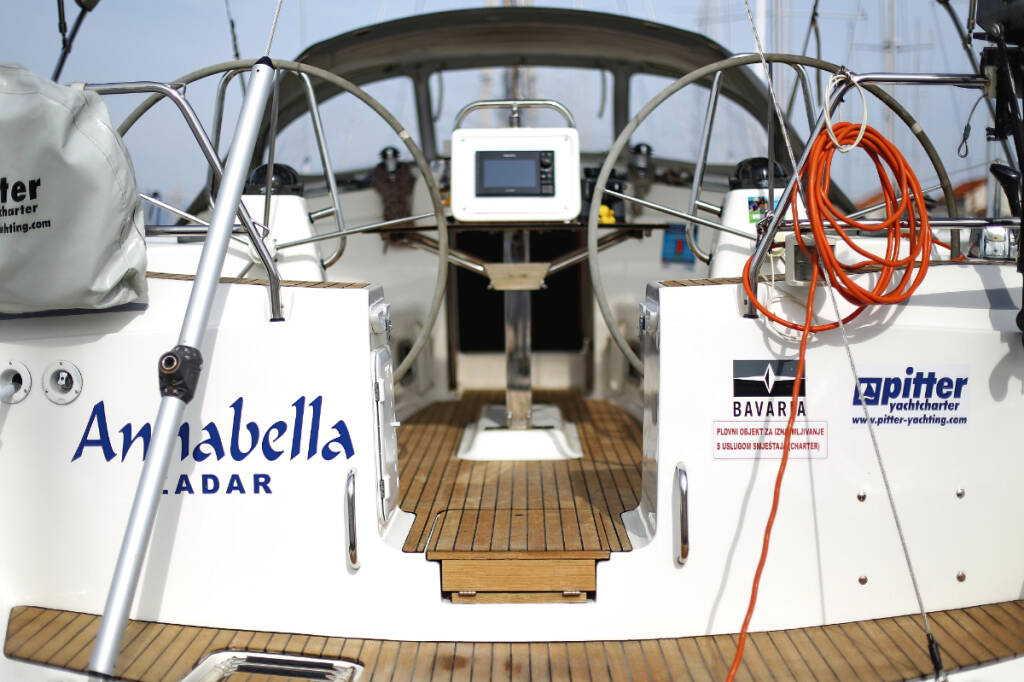 Sailing yacht Bavaria 43 Cruiser 