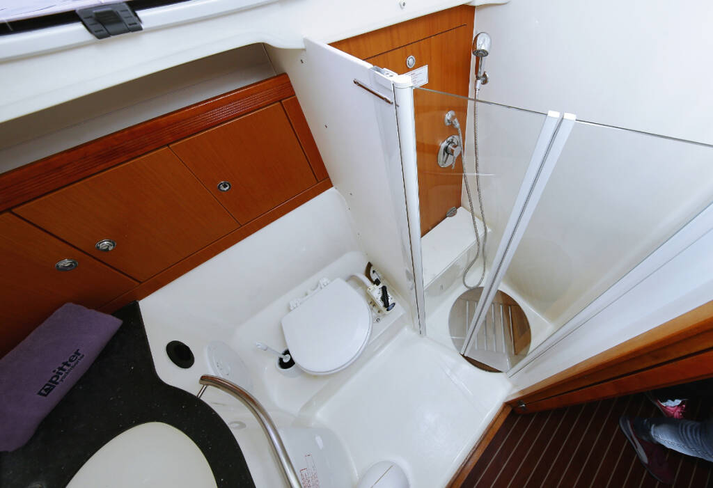 Sailing yacht Bavaria 43 Cruiser 