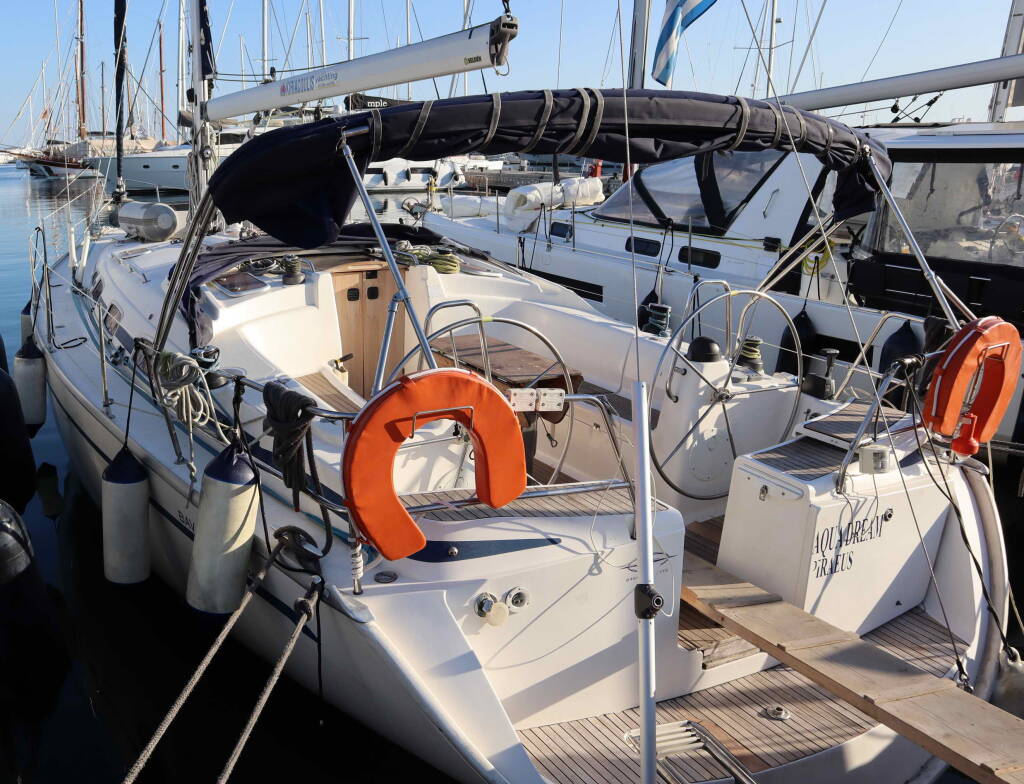 Sailing yacht Bavaria 43 Cruiser ECONOMY