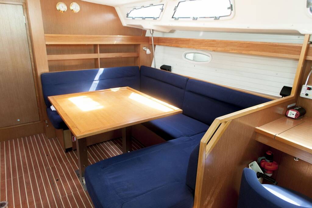 Segelyachten Bavaria 43 Cruiser Constantina