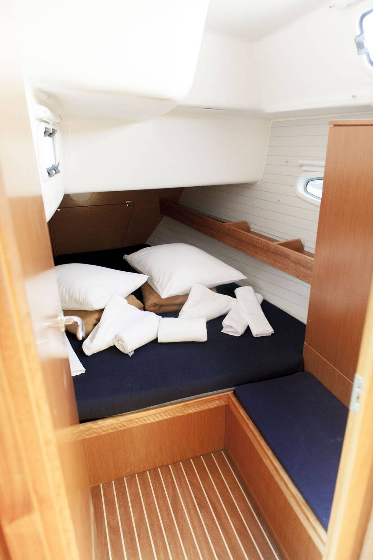 Segelyachten Bavaria 43 Cruiser Constantina