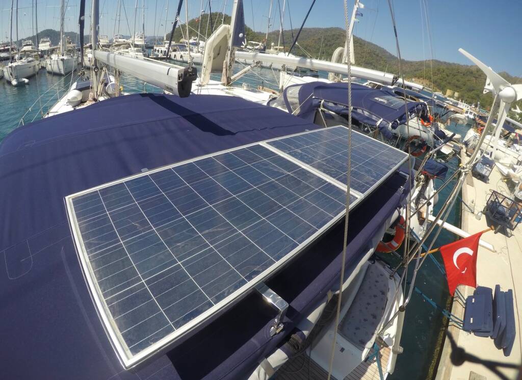 Sailing yacht Bavaria 43 Cruiser Yilki
