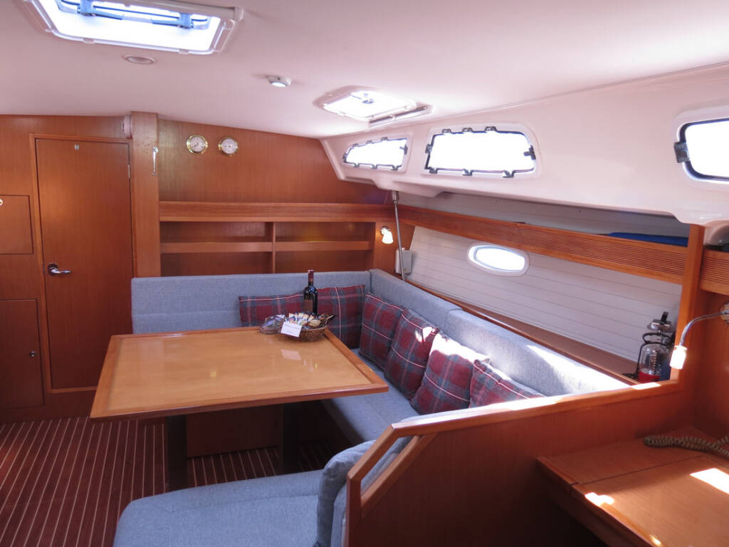 Sailing yacht Bavaria 43 Cruiser Yilki