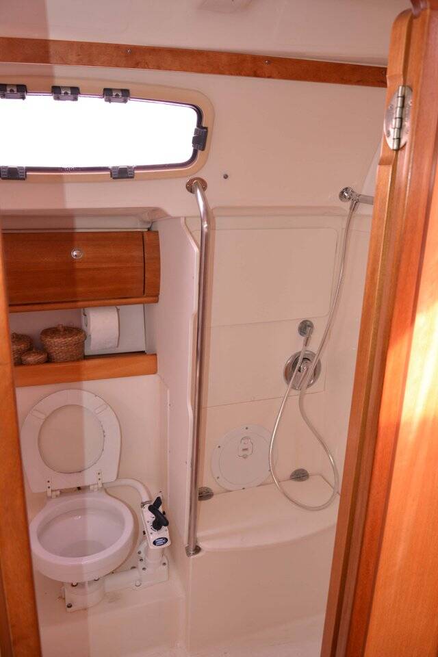 Sailing yacht Bavaria 46 Cruiser Chronos