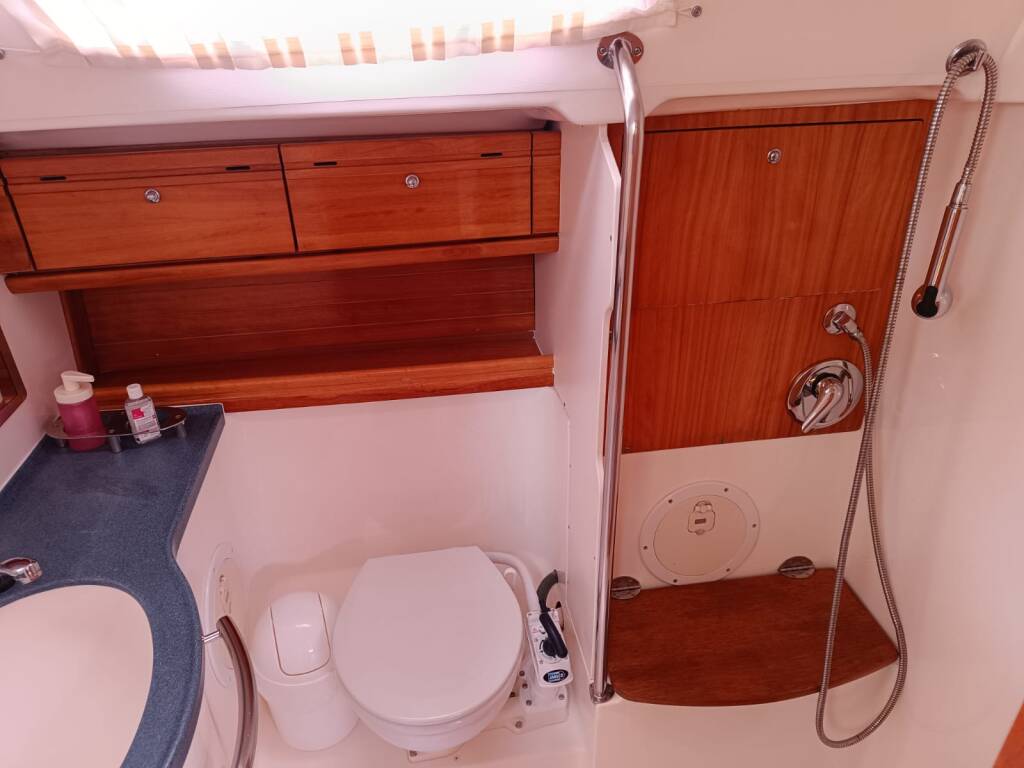 Segelyachten Bavaria 46 Cruiser Lucia