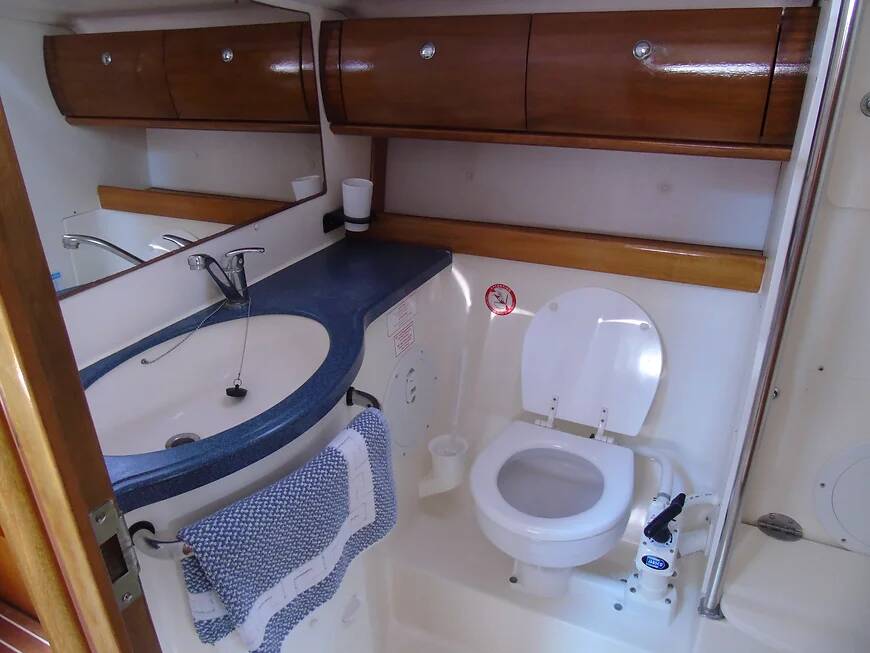 Sailing yacht Bavaria 46 Cruiser Daluz