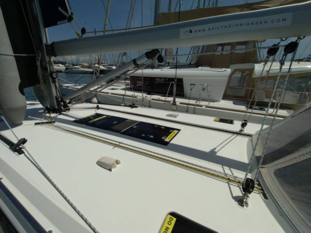 Sailing yacht Bavaria 51 Cruiser Gin Tonic