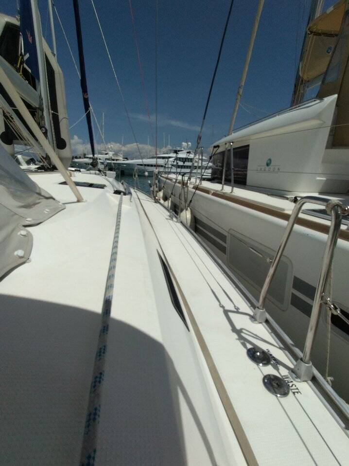 Sailing yacht Bavaria 51 Cruiser Gin Tonic
