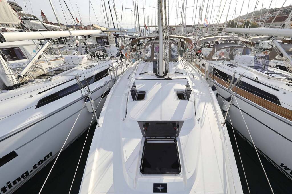 Segelyachten Bavaria C38 Style Amore