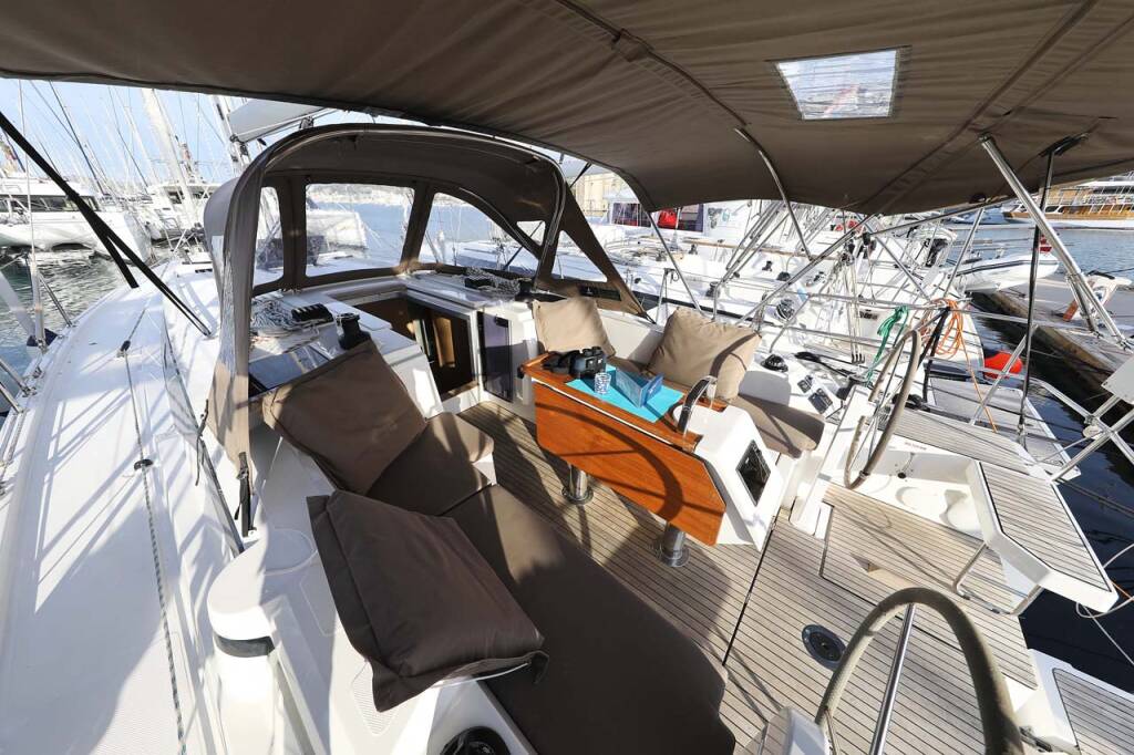 Segelyachten Bavaria C38 Style Amore