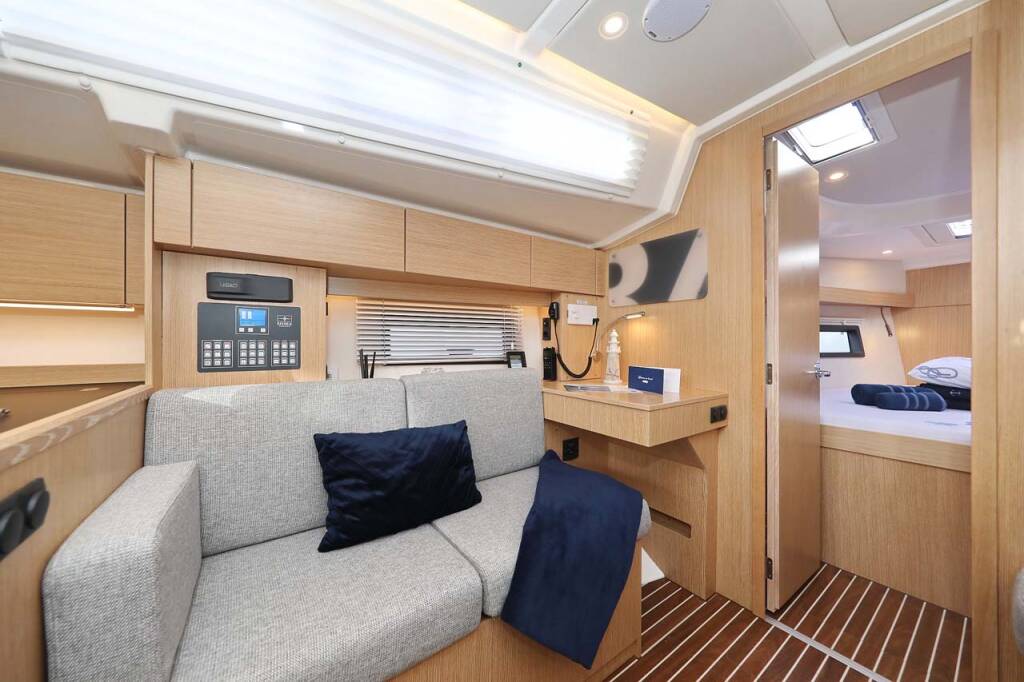 Segelyachten Bavaria C38 Style Amore