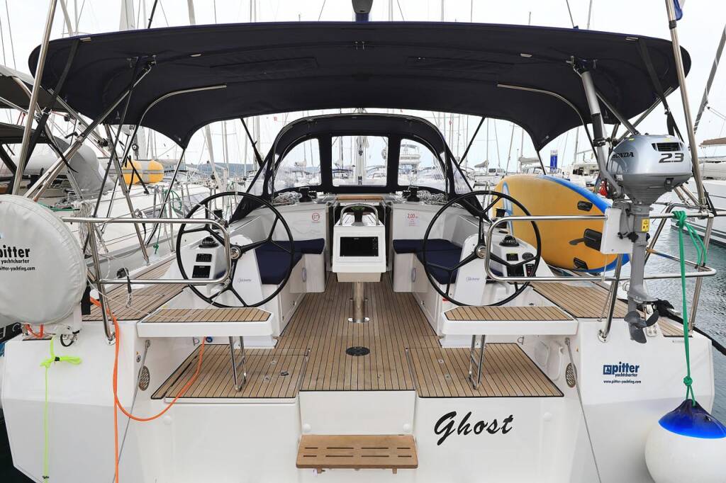 Segelyachten Bavaria C38 Ghost