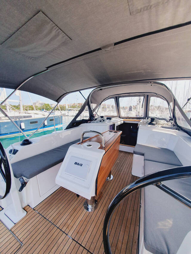 Segelyachten Bavaria C38 Infinity