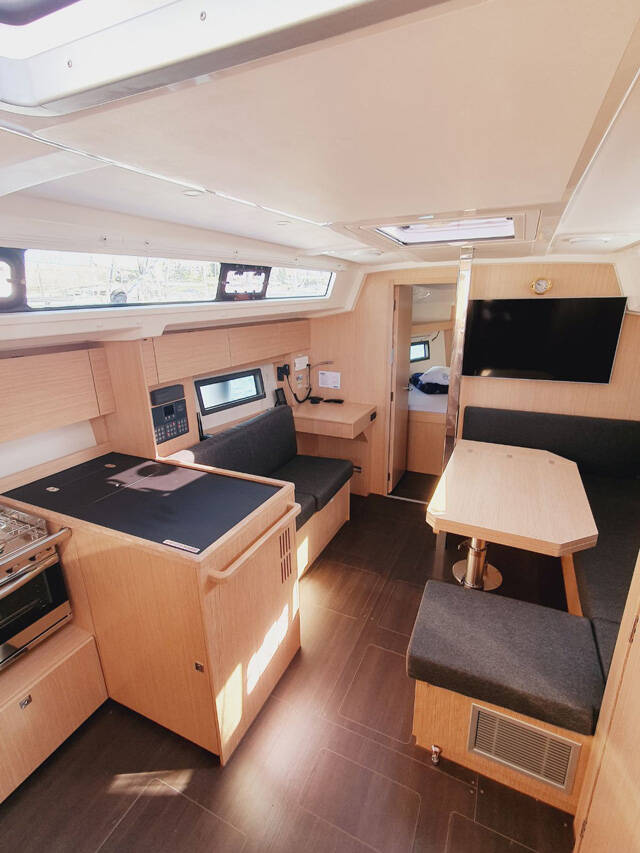 Segelyachten Bavaria C38 Infinity