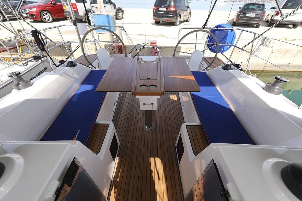 Segelyachten Bavaria C38 Blue Note