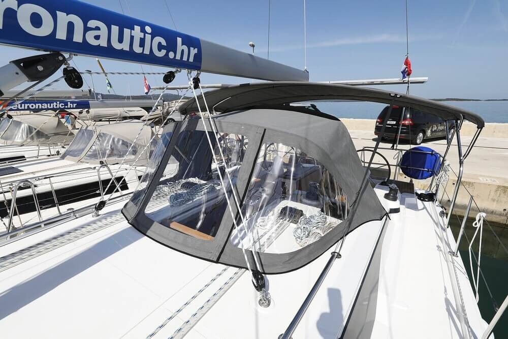 Segelyachten Bavaria C38 Blue Note